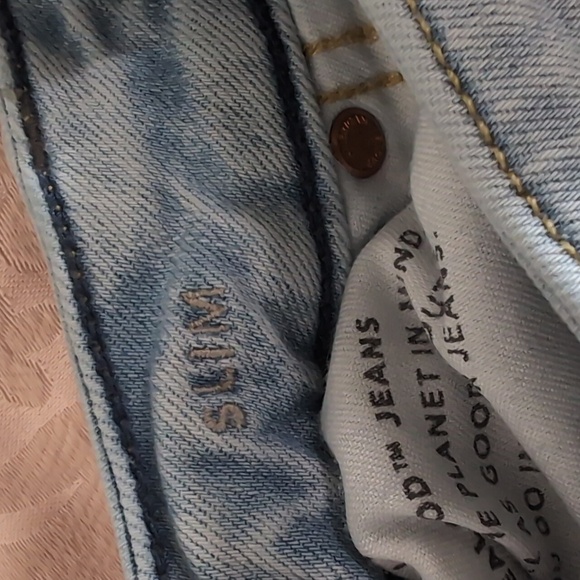 American Eagle Men's Slim Fit Light Blue Wash Distressed Jeans Size 28x32 - Picture 5 of 6